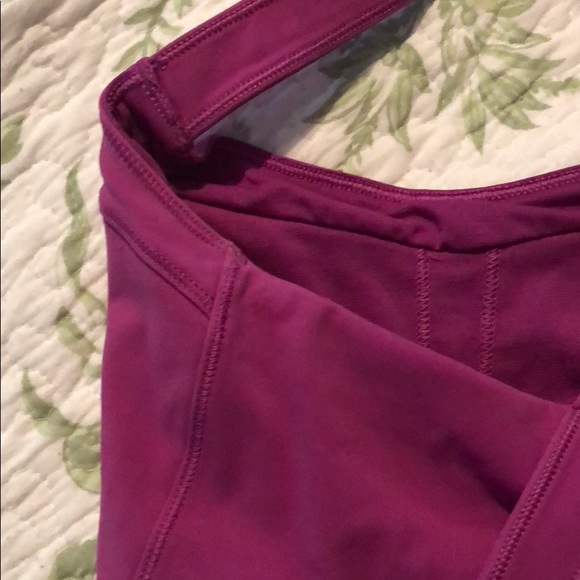 Lululemon sports bra - Picture 4 of 5